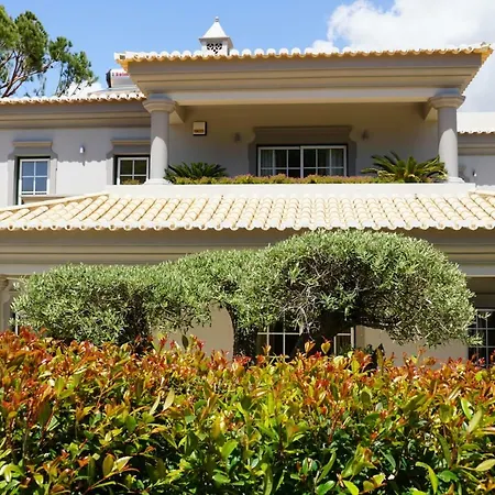 Charming Exceptional Golf In Algarve Villa