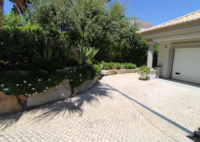 Charming Exceptional Golf In Algarve