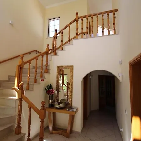 Charming Exceptional Golf In Algarve Villa *